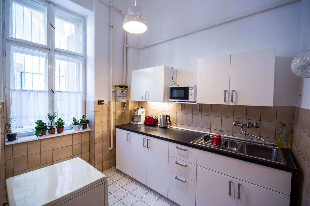 Logement Sous le Château Budapeste Exterior foto