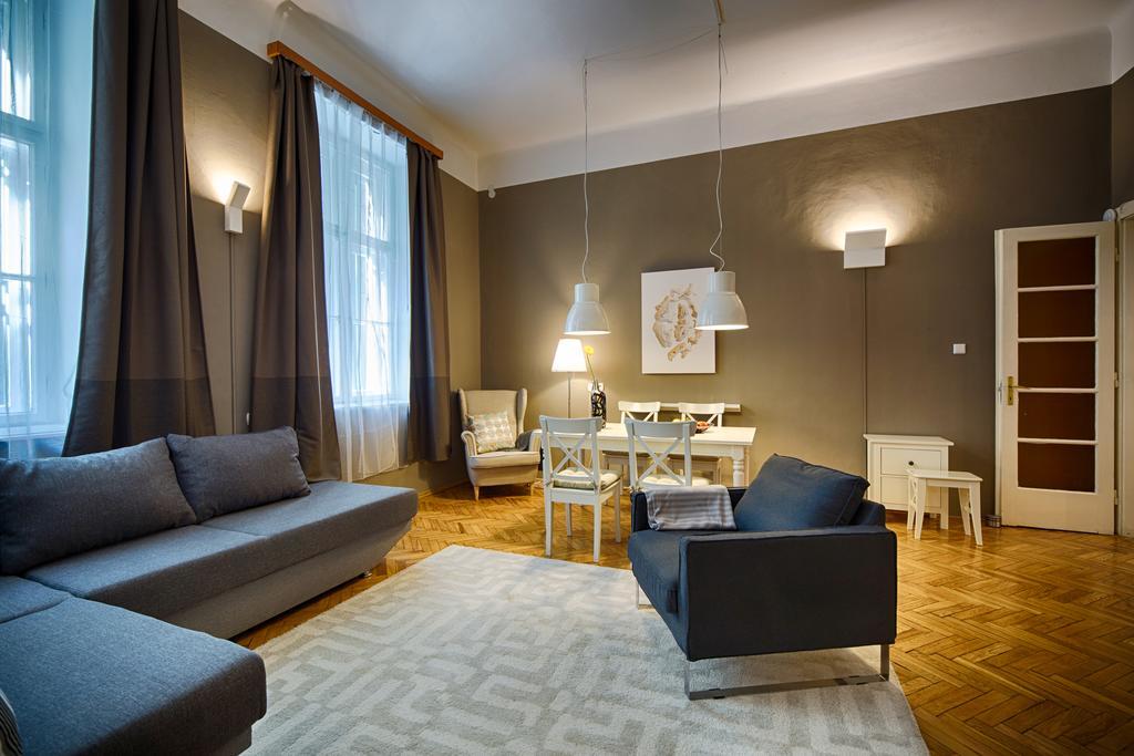 Logement Sous le Château Budapeste Exterior foto