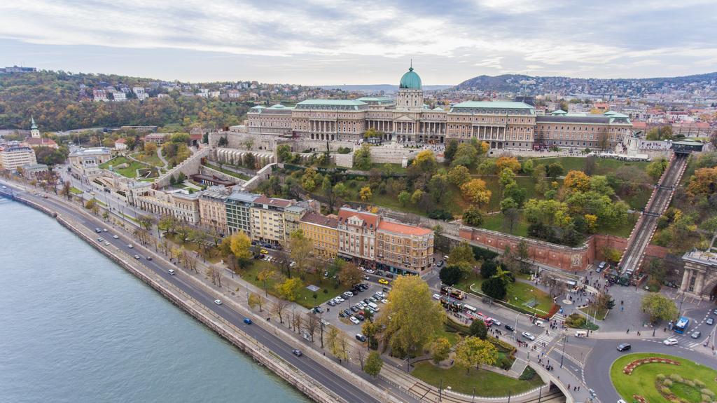 Logement Sous le Château Budapeste Exterior foto